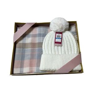 Vince Camuto Scarf And Hat Ivory Pom‎ Beanie Pink Blue Soft Scarf Nwt